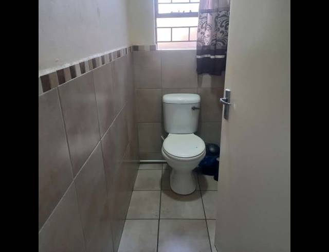 3 BEDROOM HOUSE TO LET IN KOSMOSDAL